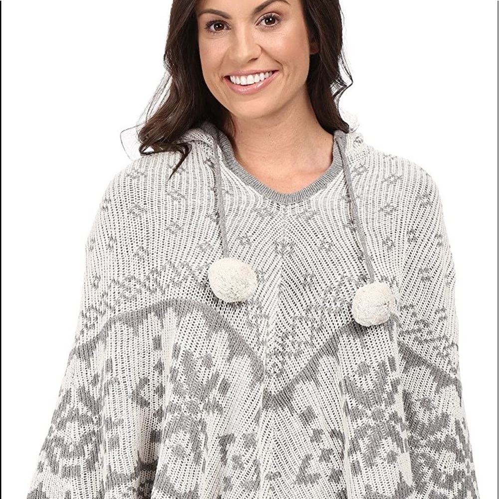 🔆PJ SALVAGE🔆 NATURAL PONCHO SWEATER REVERSIBLE - Picture 2 of 16